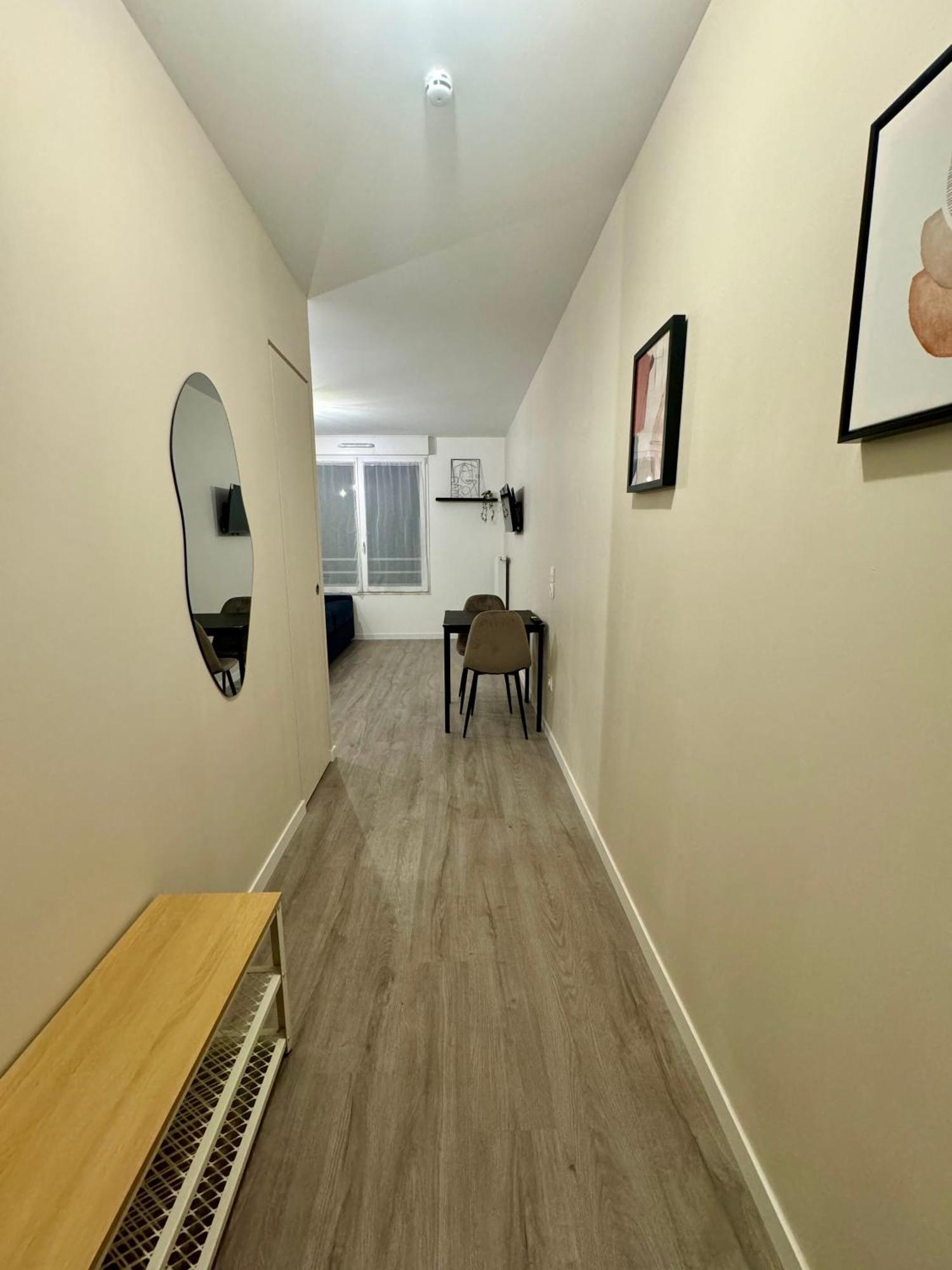 Studio Moderne Et Tout Equipe, Proche Du Rer, Paris & Aeroport D'Orly En 20 Min, Lit Bebe Sur Demande Vitry-sur-Seine Exteriör bild