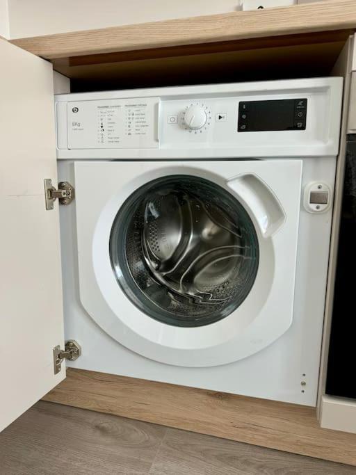 Studio Moderne Et Tout Equipe, Proche Du Rer, Paris & Aeroport D'Orly En 20 Min, Lit Bebe Sur Demande Vitry-sur-Seine Exteriör bild